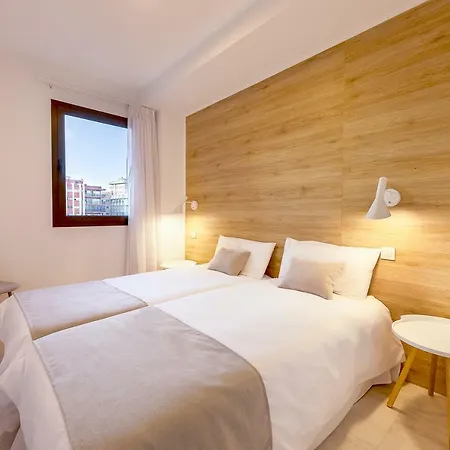 Plaza De La Feria Premium Apartman