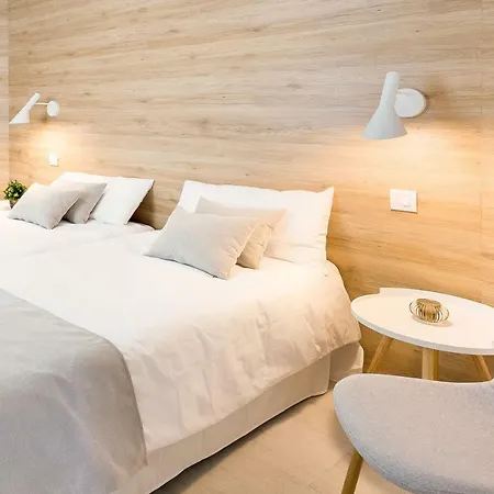Plaza De La Feria Premium Apartman